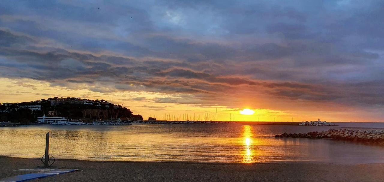 Van Der Valk Hotel Barcarola Sant Feliu de Guíxols Exteriér fotografie